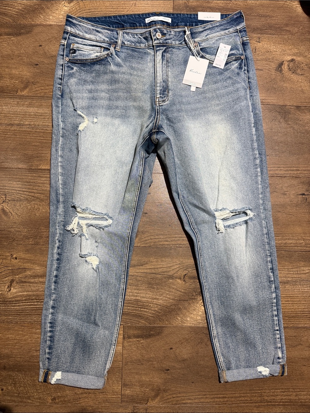 Kancan Women’s Size 20x28 Distressed Cuffed Straight-Leg Jeans – NWT